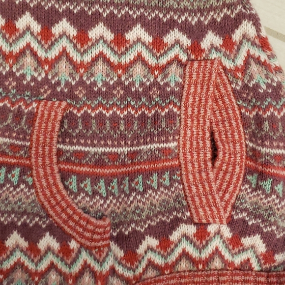 Fair Isle Poncho - Picture 3 of 4